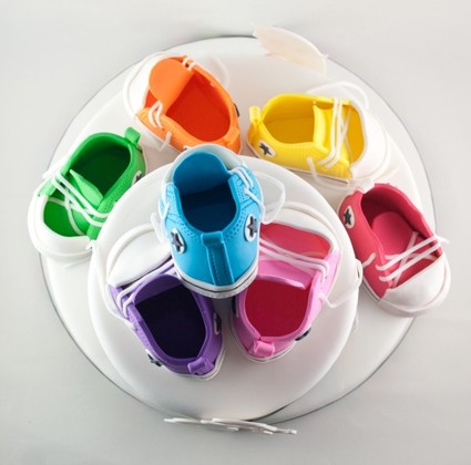http://www1.picturepush.com/photo/a/7136969/480/Anonymous/001c-baby-shoes.jpg