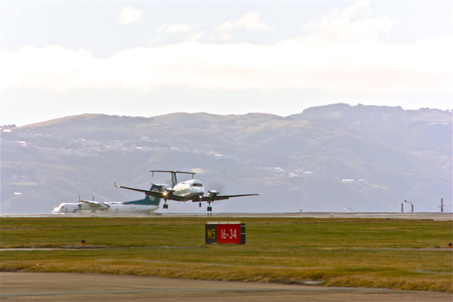 IMAGE: http://www1.picturepush.com/photo/a/8627054/640/8627054.jpg