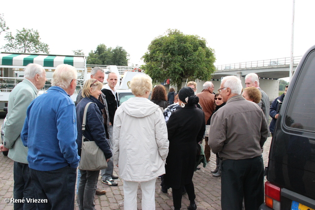 R.Th.B.Vriezen 2012 09 21 7185 WijkPlatForm Presikhaaf oost-west Uitje en BBQ Leerdam en de Oosthof vrijdag 21 september 2012