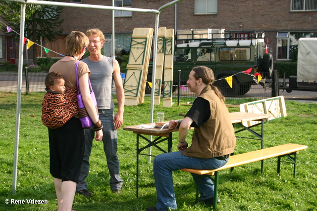 Â© RenÃ© Vriezen 2008-08-31 #0152 BBQ Bewoners Roompotstraat Presikhaaf 2 zo 31 augustus 2008