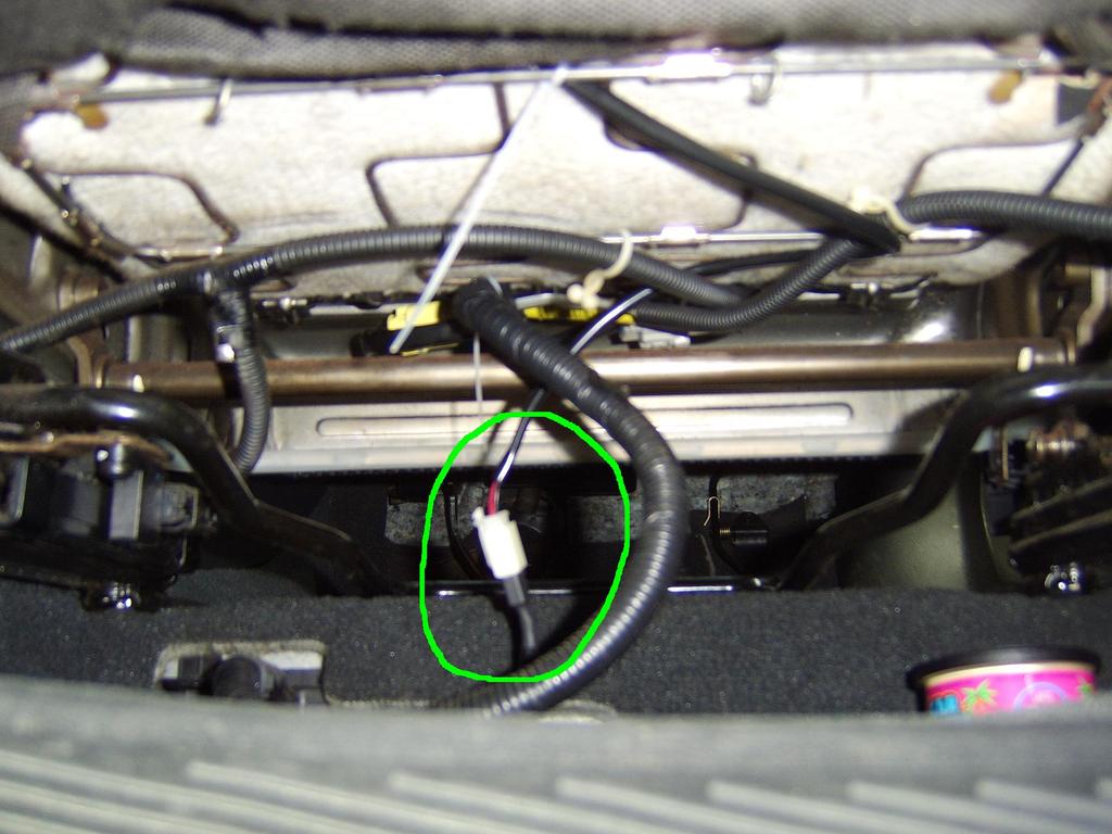 underseat pripojene - 