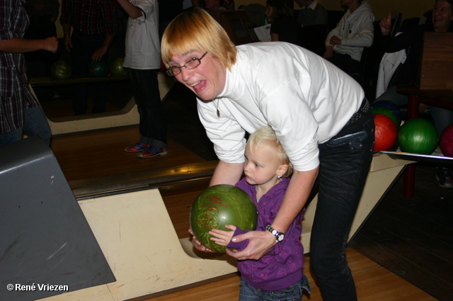 Â© RenÃ© Vriezen 2008-10-04 #0024 Tam Tam vrijwilligers uitje Bowlen zaterdag 4 oktober 2008