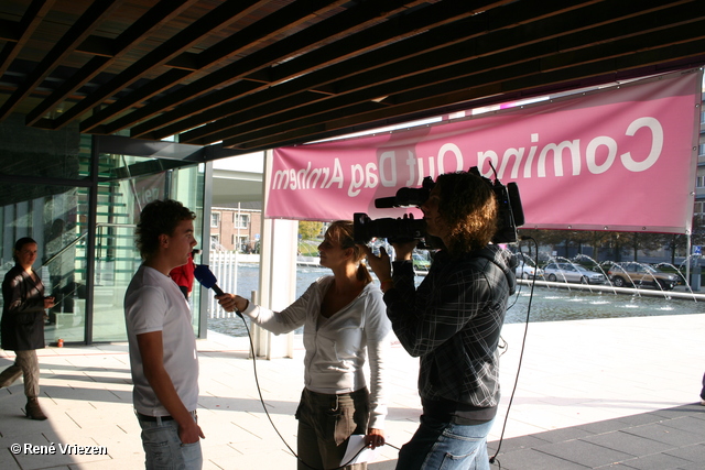 Â© RenÃ© Vriezen 2008-10-11 #0025 Coming Out Day. Kom er voor uit dag. Stadhuis Arnhem zaterdag 11-10-2008