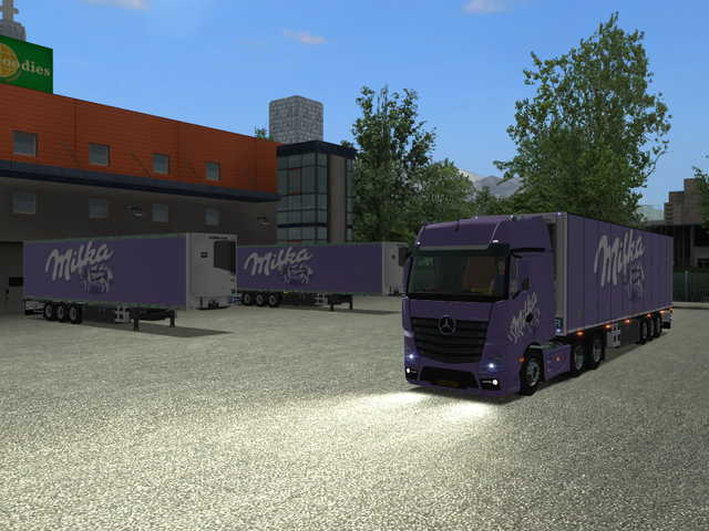 gts Mercedes Actros MP4 6x4 + trailer MILKA by SCS GTS COMBO'S