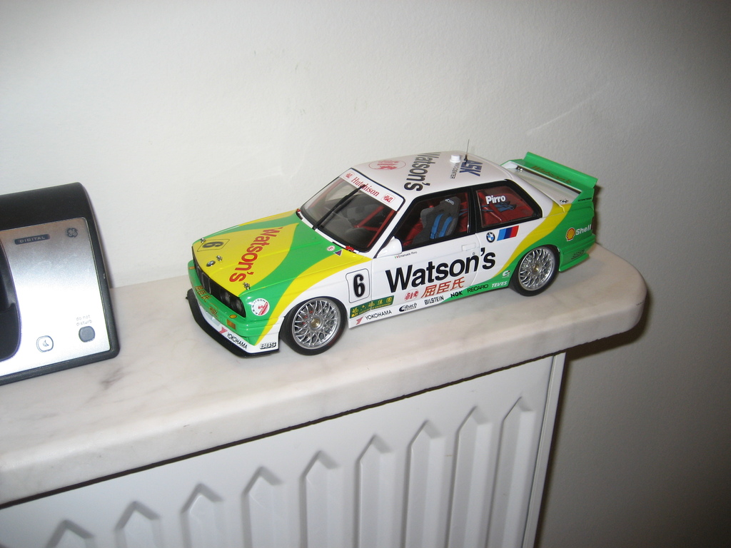 autoart-bmw m3 e30 watsons 001 - 