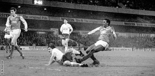 gun  1216220212 spurs1987 - 