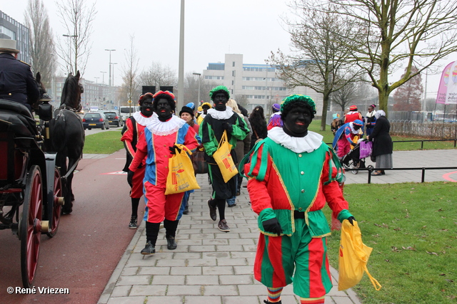 R.Th.B.Vriezen 2012 11 24 9241 Sinterklaas en Pieten Intocht Presikhaaf-west zaterdag 24 november 2012