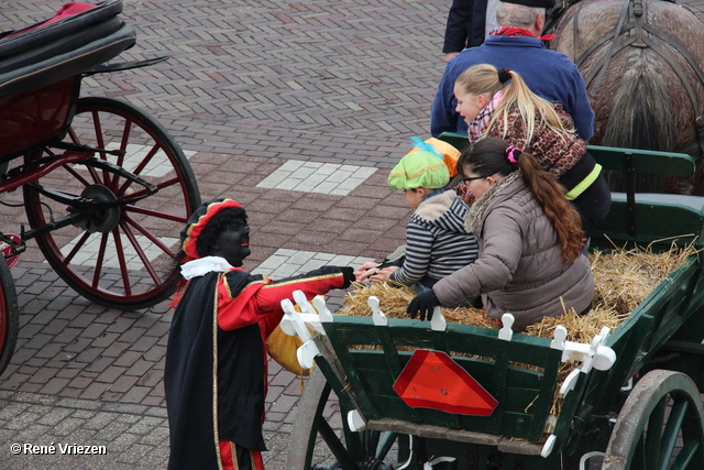R.Th.B.Vriezen 2012 11 24 9288 Sinterklaas en Pieten Intocht Presikhaaf-west zaterdag 24 november 2012