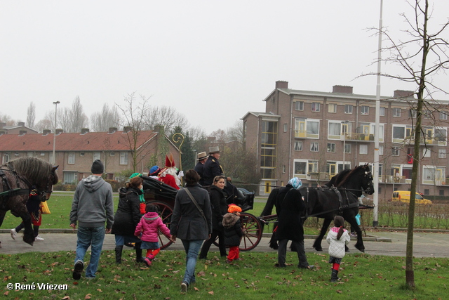 R.Th.B.Vriezen 2012 11 24 9629 Sinterklaas en Pieten Intocht Presikhaaf-west zaterdag 24 november 2012