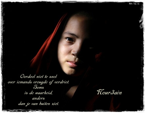 Een beginnende boeddhistische monnik neemt deel aa - 