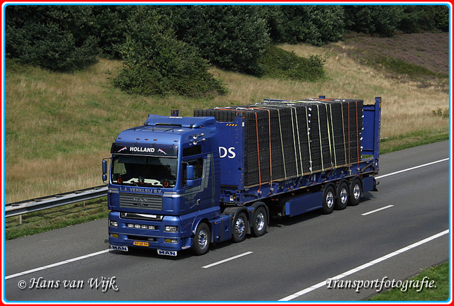 BP-DR-94-border Container Trucks