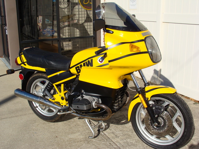 6480505 '86 R100RS Sport. Yellow 015 SOLD.....1986 R100RS COMPLETE REBUILD Custom Sport. Yellow, Fresh 10K Service, new battery, 336 Sport Cam, Dual Plugs.