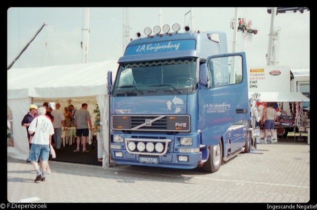Volvo FH12-BorderMaker truckstar