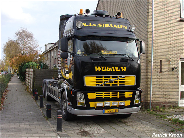 Straalen, van Truckfoto's