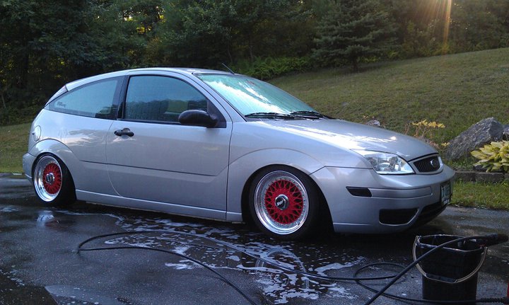 ford-focus-silver-bbs-rs-red - 