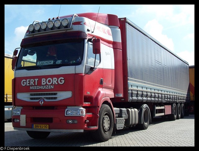 BN-VJ-10 Renault Premium Gert Borg-BorderMaker 27-12-2012