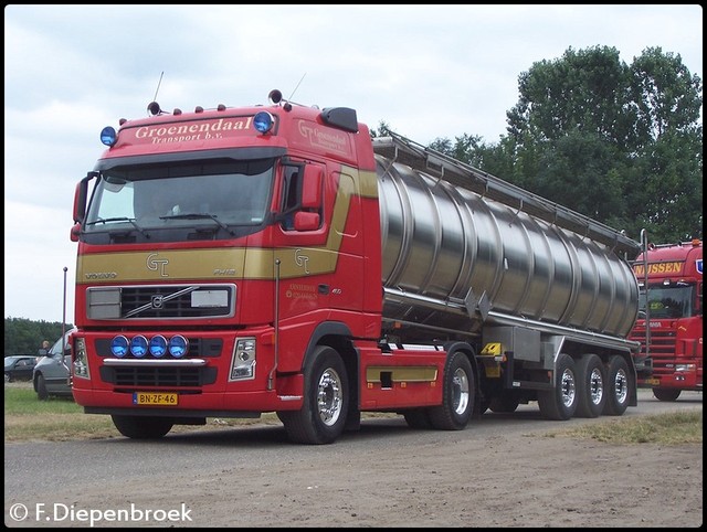 BN-ZF-46 Volvo FH Groenendaal-BorderMaker 27-12-2012