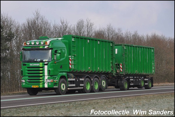 Vlerk Containers uit  Lopik Nieuwegein BT-XF-78-bo Wim