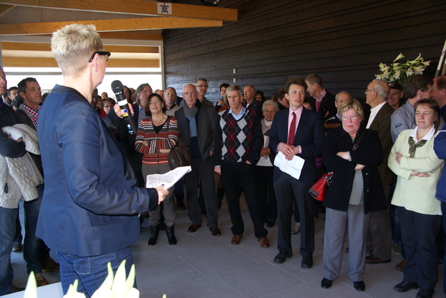 DSC06920 Opening Voorne Atletiekbaan