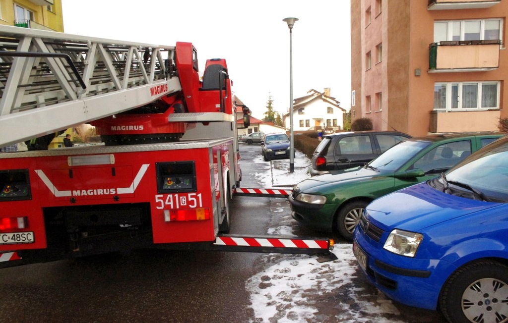 Ciasno...jak oni siÄ™ tu zmieÅ›cili - 