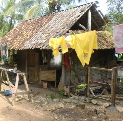  rumah gedek  2 jpg Picture