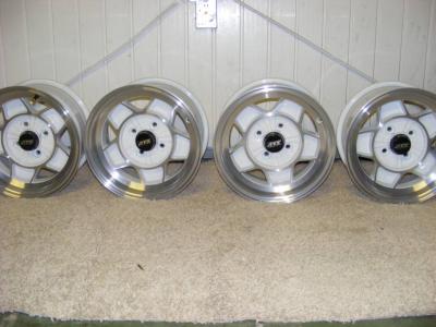 nowe-felgi-ats-classic-biale13x7-4x100-bmw-vw-opel - 