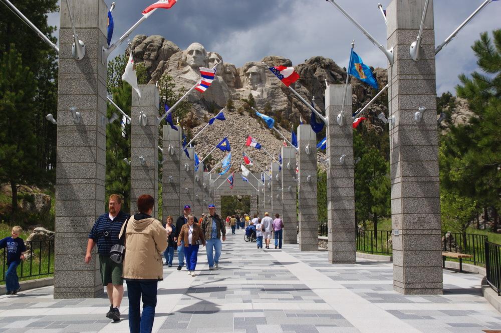2.Mount Rushmore National Monument - 