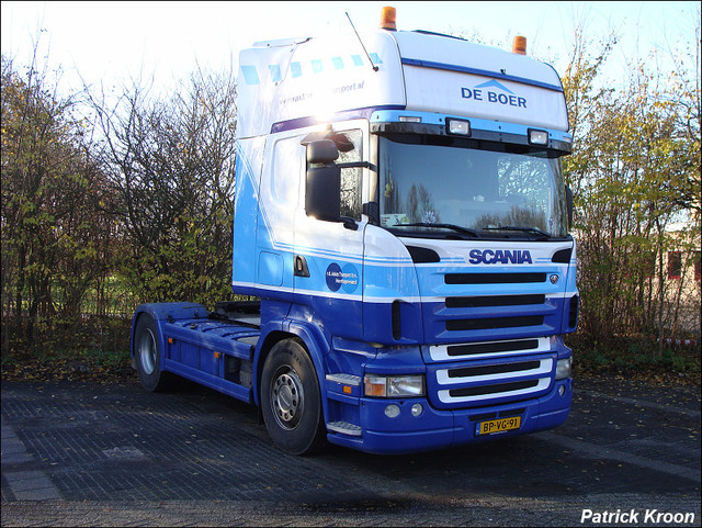 Molen, v.d. Truckfoto's