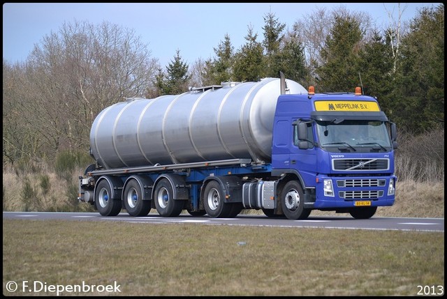 BS-RL-14 Volvo FM Meppelink-BorderMaker Rijdende auto's