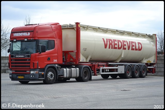 BP-JN-65 Scania 124L 420 Vredeveld-BorderMaker Rijdende auto's