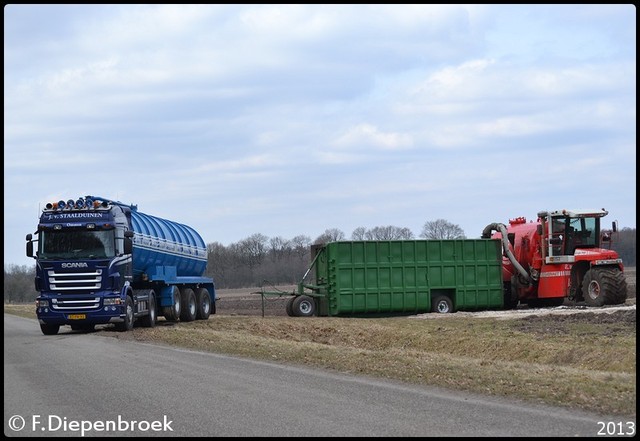 Staalduinen-BorderMaker Rijdende auto's