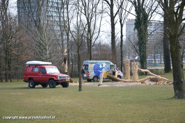 DSC 0267 Kunstproject houtsnijwerk park Presikhaaf 2013
