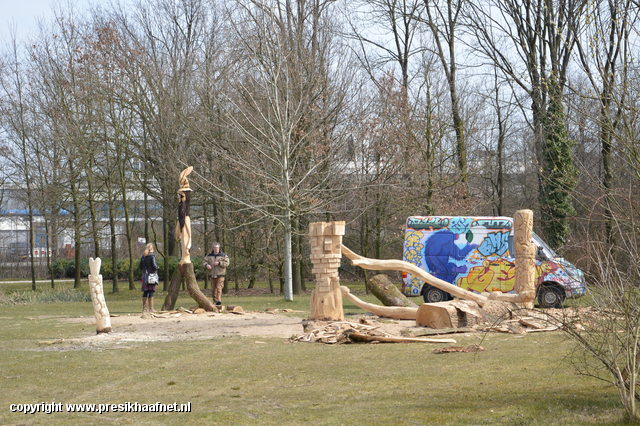 DSC 0268 Kunstproject houtsnijwerk park Presikhaaf 2013