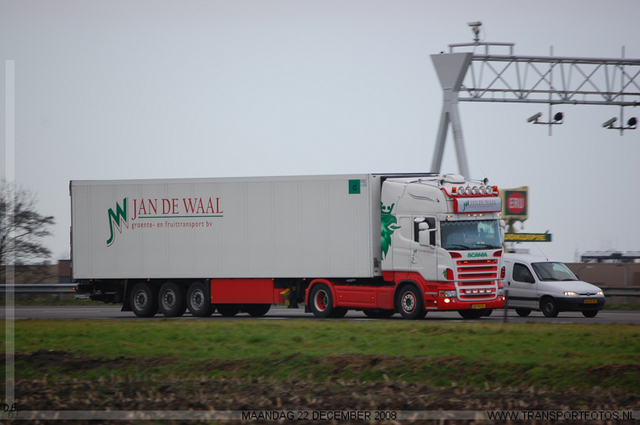 DSC 0143-border Even langs de snelweg