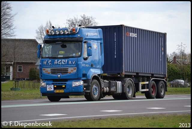 BT-XB-05 Renault Premium H.S AGri-BorderMaker Rijdende auto's