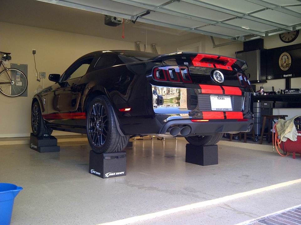 Garage 1.jpg Picture