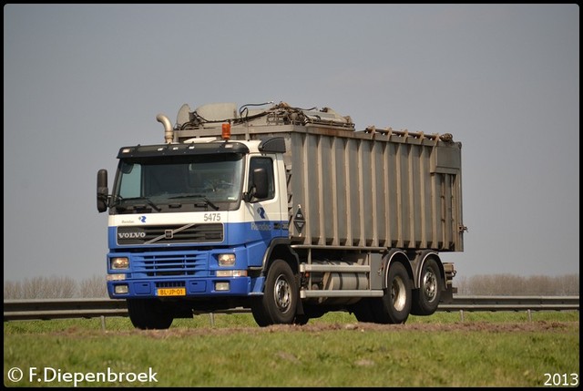 BL-JP-01 Volvo FM Rendac-BorderMaker Rijdende auto's