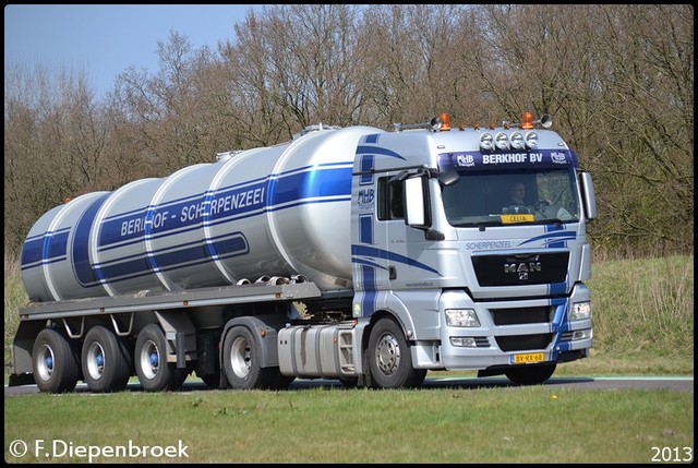 BV-RX-68 Man TGX Berkhof Scherpenzeel-BorderMaker Rijdende auto's