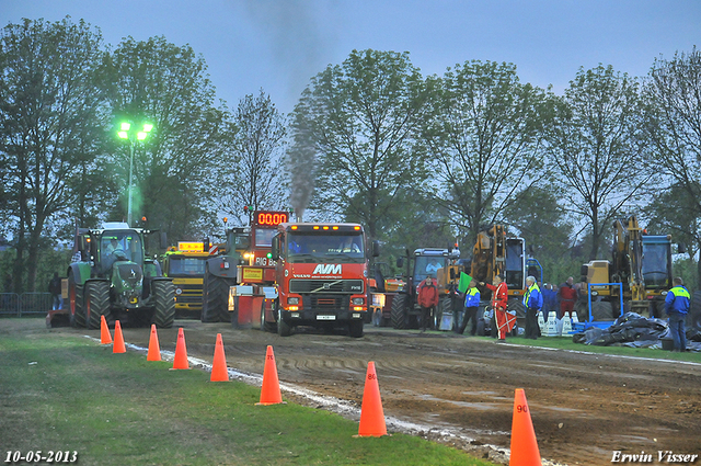 11-05-2013 067-BorderMaker 10-05-2013 Erichem