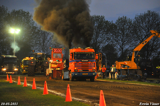 11-05-2013 122-BorderMaker 10-05-2013 Erichem