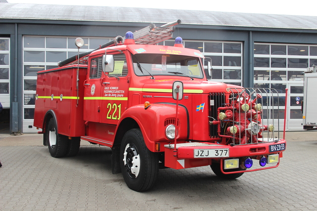 scania l 81 bnzb33 de jong (4) 10 jaar bb