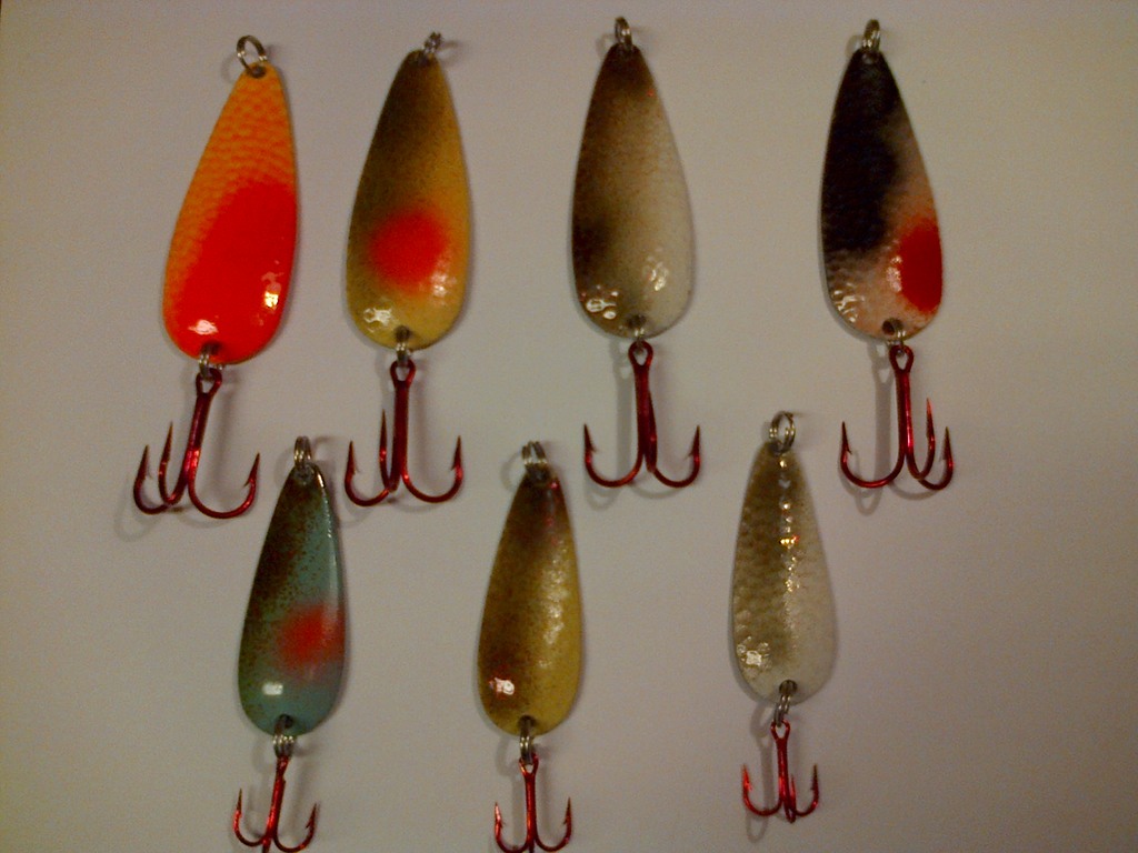 Baitfish spoons hooked - 
