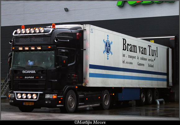 Vink & Vink Scania 144 - 530 Vrachtwagens