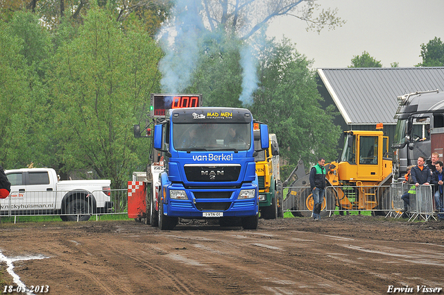 18-05-2013 177-BorderMaker 18-05-2013 Geffen