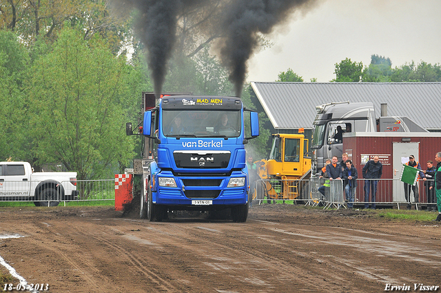 18-05-2013 181-BorderMaker 18-05-2013 Geffen