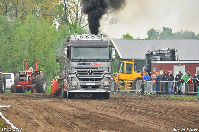 18-05-2013 235-BorderMaker 18-05-2013 Geffen