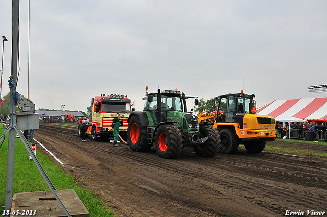 18-05-2013 371-BorderMaker 18-05-2013 Geffen