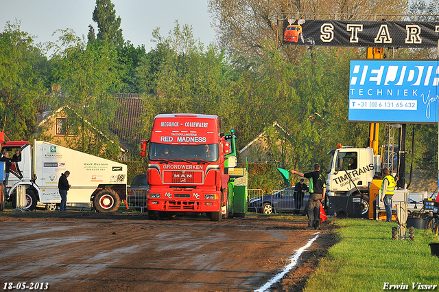 18-05-2013 635-BorderMaker 18-05-2013 Geffen