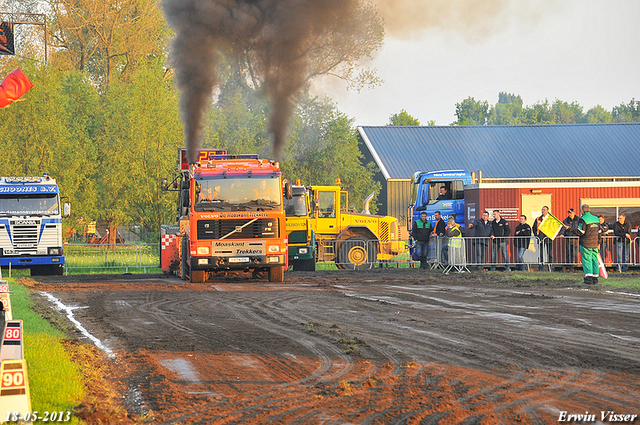 18-05-2013 878-BorderMaker 18-05-2013 Geffen