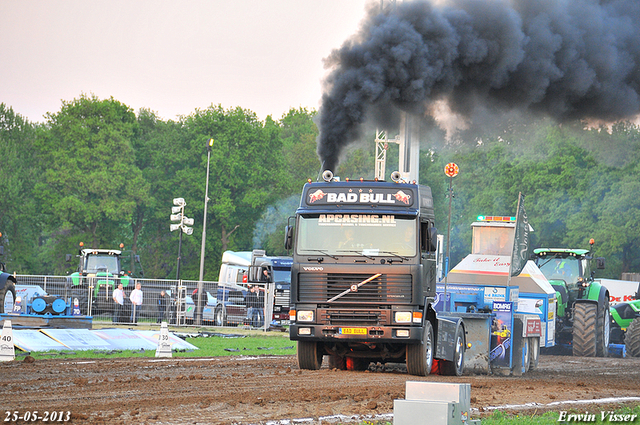 24-05-2013 009-BorderMaker 24-05-2013 stroe